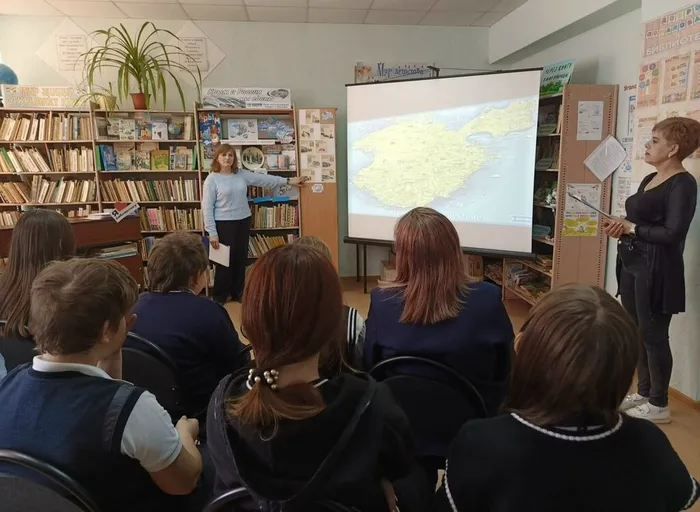 КП. Патриотический час «Крым – капелька России».  (3)